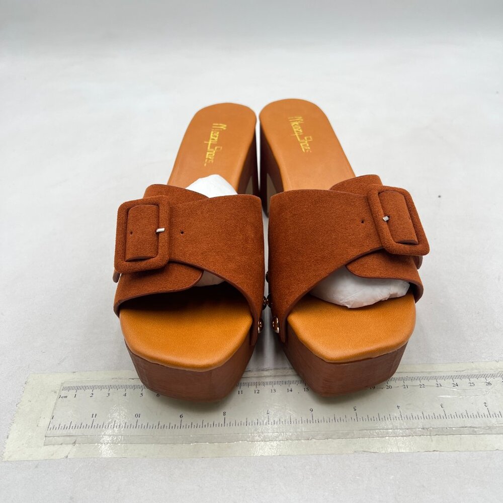 Milooey shoes Brown Open Toe Studded Platform Mules Block Heel Slippers Shoe - Picture 2 of 7